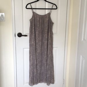 Forever21 Gray Tribal Print Maxi Dress